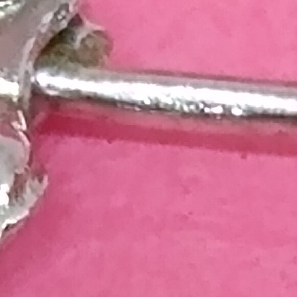 Solid 10k gold earrings - Picture 3 of 9